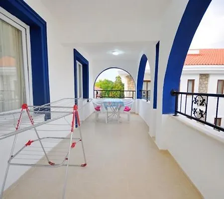 Apartman Lodos Apart *